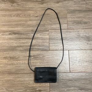 Wilsons Leather Black Crossbody Wallet